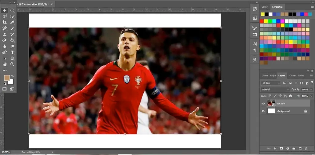 memasukkan gambar ronaldo