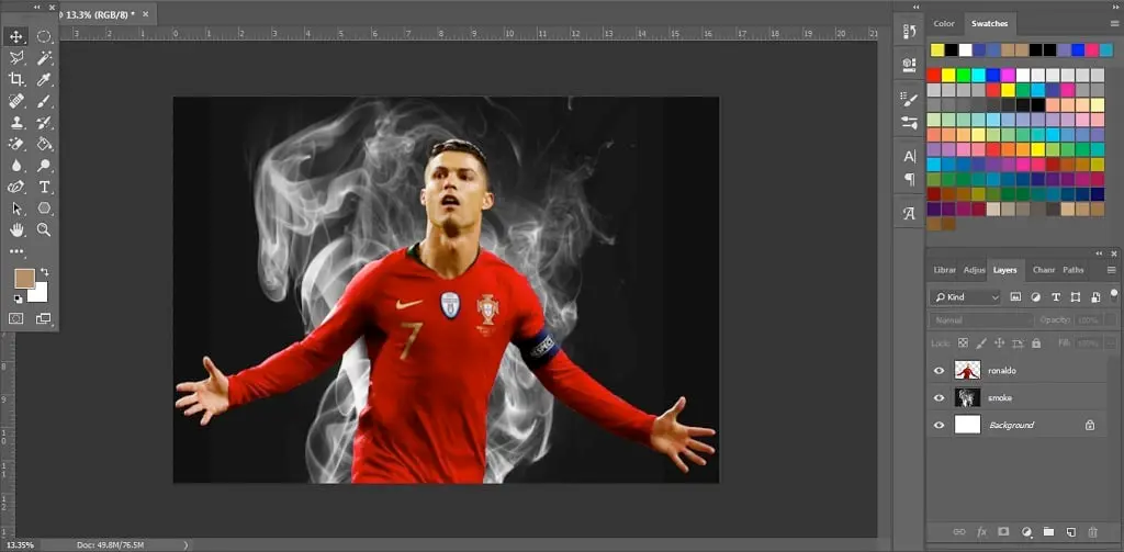 mengganti background ronaldo