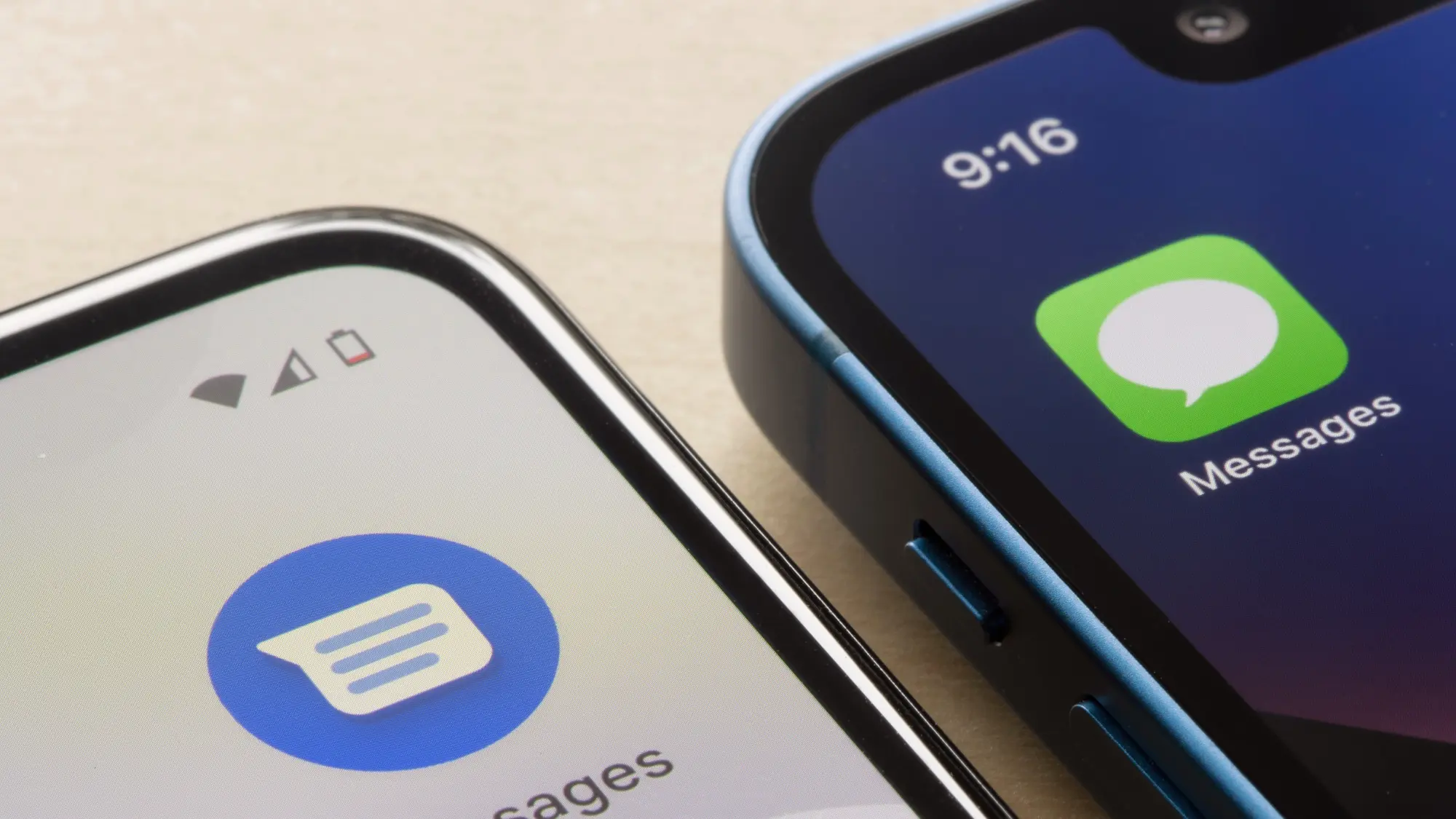Google & Apple Uji Coba RCS Terenkripsi di Android dan iPhone
