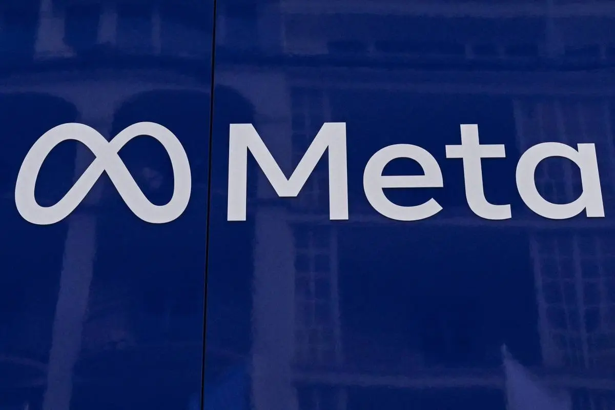 Meta Bangkitkan Smartwatch, Siap Tantang Apple Watch Tahun Ini